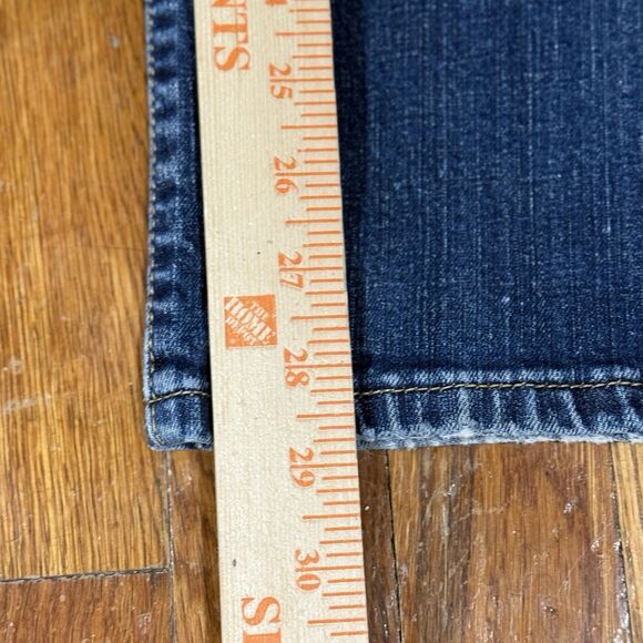 Levi's Women's 505 Straight Leg Dark Blue Denim Jeans Size 8 Short - Picture 9 of 10